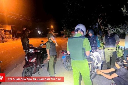 Bắt giữ hai đối tượng trộm cáp điện trong đêm