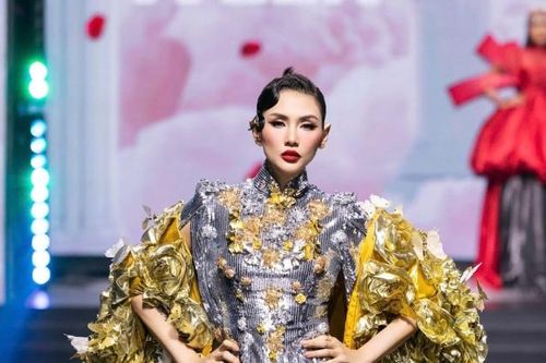 Võ Hoàng Yến diễn vedette với 'tuyệt tác' của NTK Thanh Hương Bùi