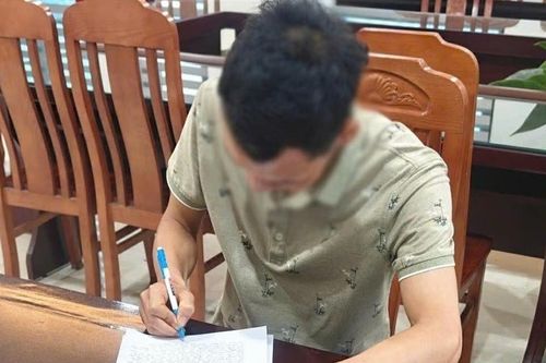 Người tung tin sầu riêng Đắk Nông 'ngâm thuốc độc hóa chất' bị xử phạt