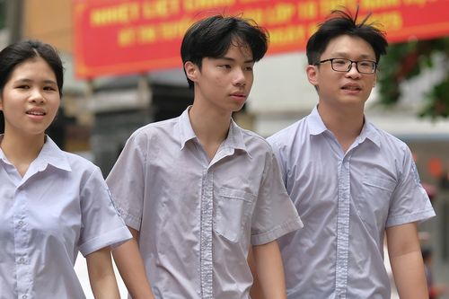 Điểm chuẩn vào lớp 10 Trường THPT Chuyên Khoa học Tự nhiên năm 2025