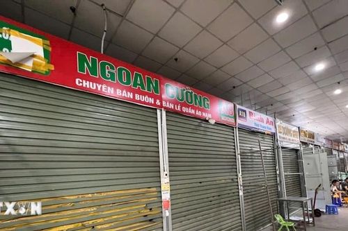 Hà Nội: Tiểu thương chợ truyền thống đồng loạt đóng cửa