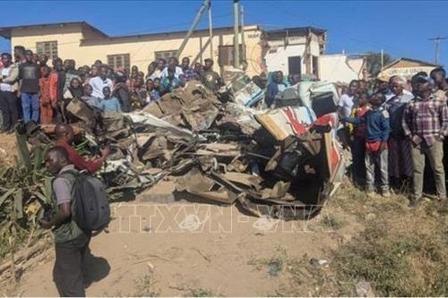 Xe tải mất phanh gây tai nạn liên hoàn ở Tanzania, ít nhất 28 người tử vong