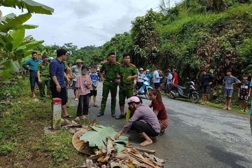 Ra đường sau mưa lớn, cụ bà 71 tuổi tử vong