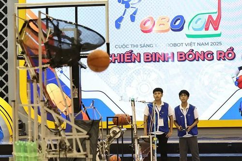Cuộc thi Sáng tạo Robocon Việt Nam 2025 sẽ đấu đối kháng trực tiếp