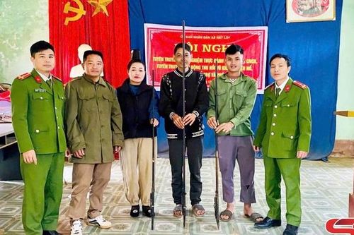 Giữ gìn an ninh, trật tự ở cơ sở