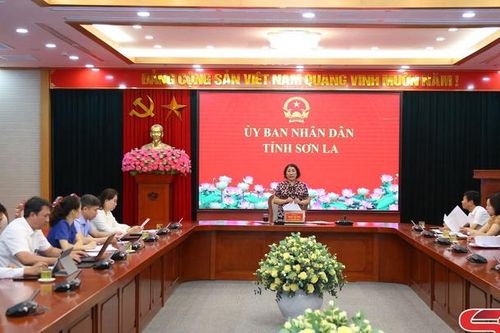 Họp Hội đồng giải báo chí Suối Reo tỉnh Sơn La