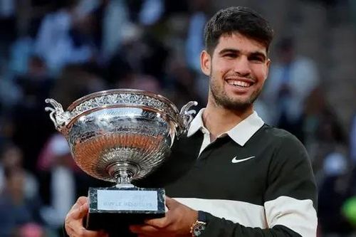 Carlos Alcaraz đăng quang Roland Garros 2025