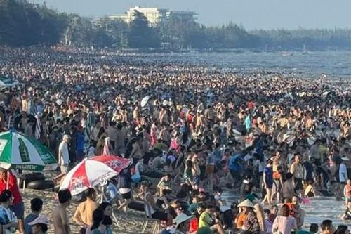 Sự quá tải vô lý ở Sầm Sơn
