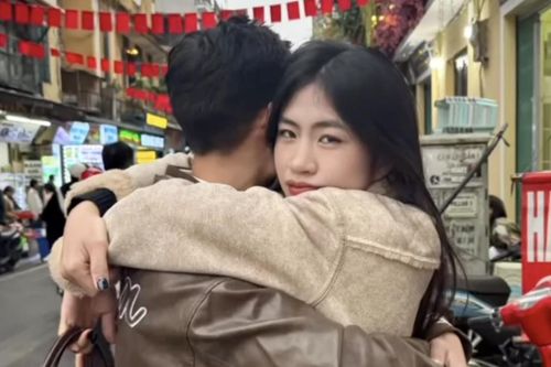 Hot girl tuyển nữ Việt Nam 'ngầm' công khai người yêu?