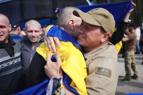 Ukraine thất vọng vì Mỹ chuyển 20.000 tên lửa tới Trung Đông