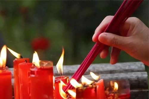 Khung giờ vàng thắp hương ngày mai – Rằm tháng 5 âm lịch 2025 để đắc được cát lành, vạn sự như ý