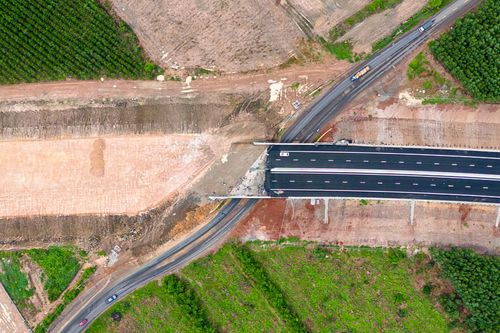 Cảnh trái ngược ở cao tốc Biên Hòa - Vũng Tàu