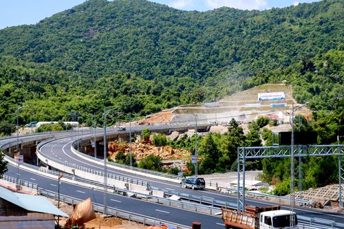 'Đại gia' xây cầu đường cam kết bảo hành hết vòng đời dự án