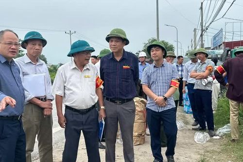 Phú Xuyên: bảo vệ thi công đường dây 500/220kV Nho Quan - Phủ Lý - Thường Tín