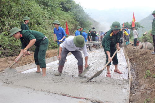 'Cột mốc niềm tin' nơi thượng nguồn sông Mã - Bài 1: Mường Lát bừng sáng từ những công trình