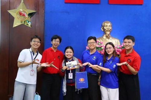 Sôi nổi Lễ xuất quân các đội hình tổ chức hoạt động tình nguyện Hè tại Lào, năm 2025