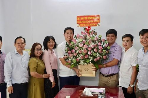 Lãnh đạo tỉnh Đồng Tháp thăm, chúc mừng các cơ quan báo chí tại ĐBSCL