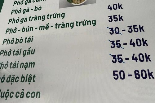 Nhiều quán phở đồng loạt tăng giá, khách hàng đặt câu hỏi