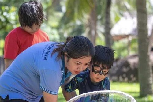Hoa mắt giữa 'ma trận' trại hè