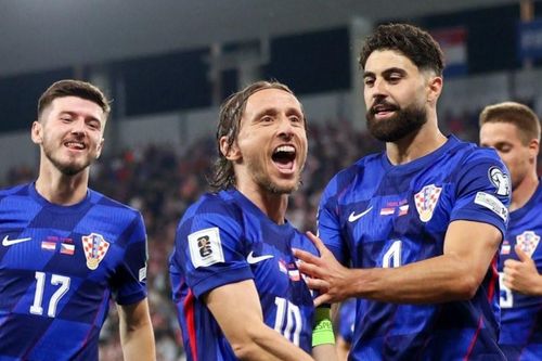 Luka Modric ghi bàn, Croatia thắng '5 sao' ở vòng loại World Cup