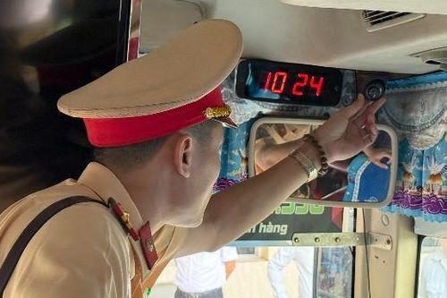 Bộ Công an đề xuất thêm loại xe phải lắp giám sát hành trình, ghi hình tài xế