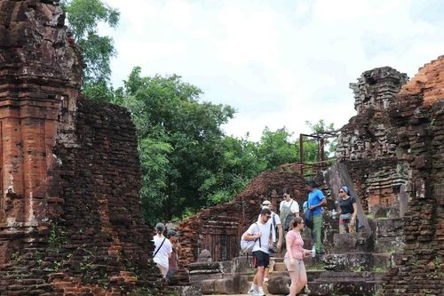 Những phát hiện mới trong quá trình khai quật tại Khu đền tháp Mỹ Sơn