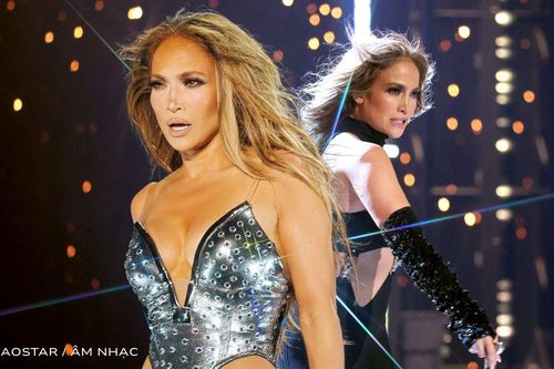 Chiêu trò níu kéo hào quang của Jennifer Lopez?