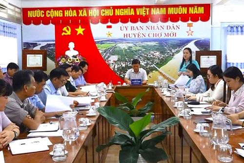 Thống nhất phương án bố trí tái định cư cho hộ dân sạt lở xã Long Điền B