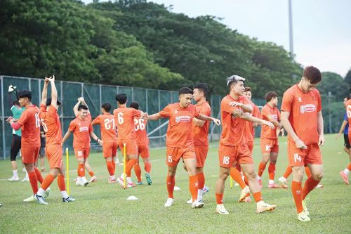 Malaysia - Việt Nam: Lấy tĩnh chế động
