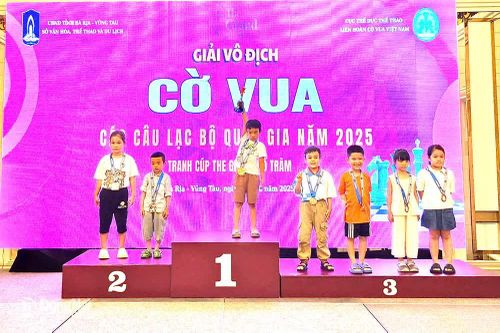 Kỳ thủ nhí Đồng Nai Lê Minh Quang giành cú đúp huy chương vàng U.7 nam Giải vô địch cờ vua các câu lạc bộ quốc gia năm 2025