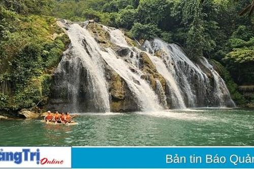 Tổng lượng khách du lịch 5 tháng đầu năm ước đạt trên 1,98 triệu lượt