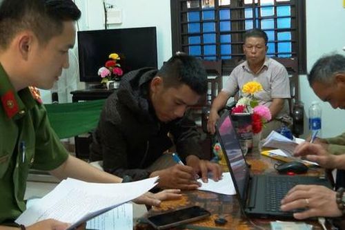 Huế: Khởi tố 2 đối tượng buôn bán thuốc lá nhập lậu