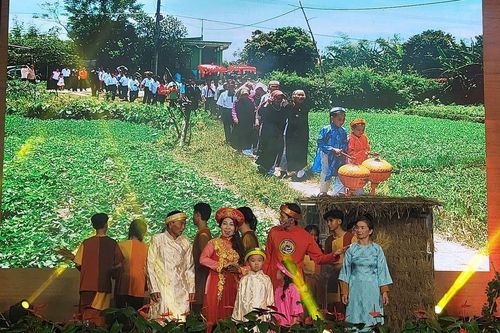 Lâm Đồng: Sôi nổi Liên hoan Gia đình văn hóa tiêu biểu các dân tộc lần thứ IV - 2025