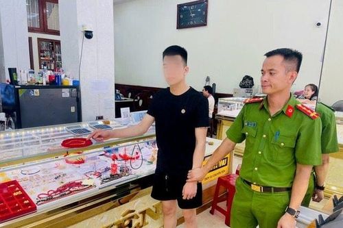 Phá nhanh vụ trộm vàng sau chưa đầy 24 giờ tiếp nhận tin báo