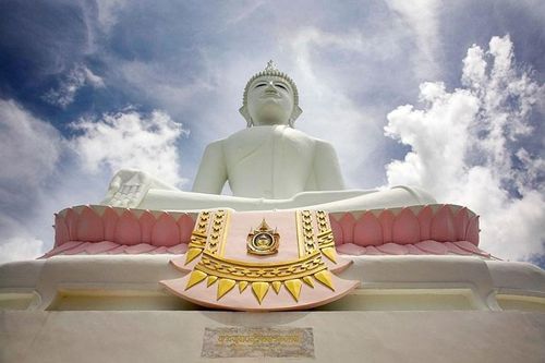 Chính sách bảo hộ Phật giáo của Hoàng gia trong lịch sử Thái Lan