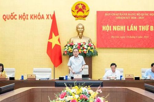 Quyết tâm, nỗ lực hoàn thành nhiệm vụ chính trị của Đảng bộ Quốc hội