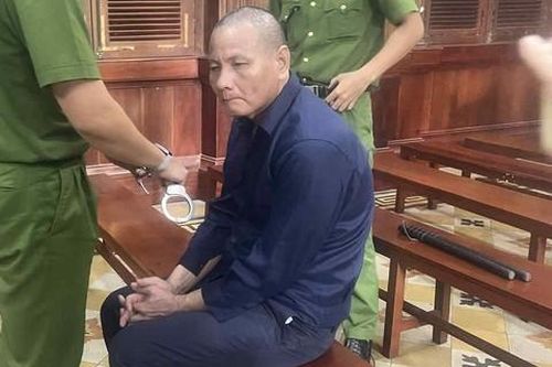 Vợ suýt mất mạng khi lấy phải gã chồng ghen tuông bệnh hoạn