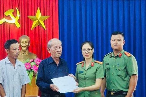 Công an 2 tỉnh, thành giúp người dân tìm được di ảnh người thân sau 42 năm thất lạc