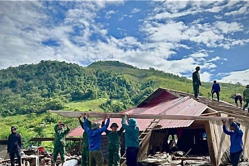 Nguy cơ sạt lở tăng cao sau mưa lớn, lũ quét
