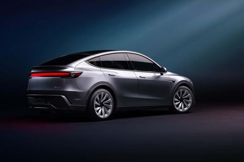 Tesla Model Y đòi lại ngôi đầu ở Trung Quốc