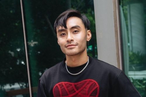 MC Dustin Phúc Nguyễn xin lỗi