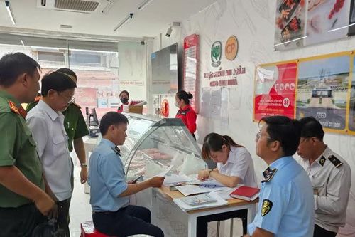 Ba cửa hàng của Công ty C.P ở Sóc Trăng bị phạt 105 triệu đồng