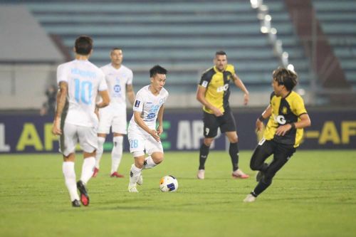 Bóng đá Việt Nam có 2 đại diện vào thẳng vòng bảng 'Cúp C2 châu Á'