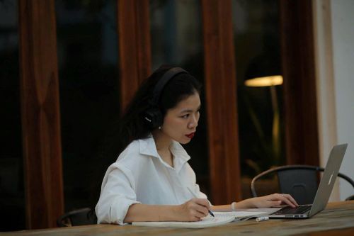 Giới trẻ ưu tiên lựa chọn công việc linh hoạt