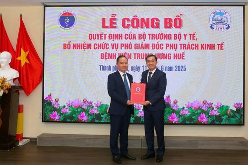 Bổ nhiệm Phó Giám đốc phụ trách kinh tế Bệnh viện Trung ương Huế