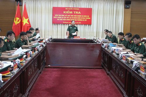 Khẩn trương sắp xếp cơ quan quân sự địa phương; chuyển giao lực lượng từ Bộ Tư lệnh BĐBP về Bộ Chỉ huy Quân sự tỉnh