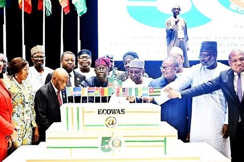 Thách thức và cơ hội của ECOWAS