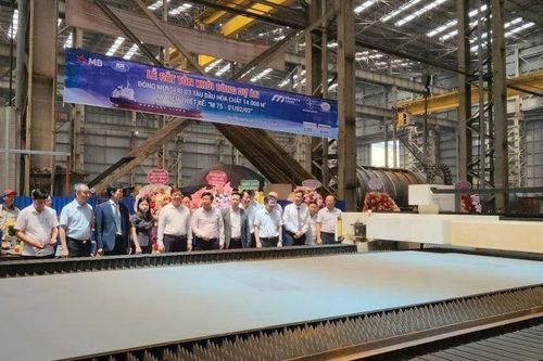 Bạch Đằng khởi công đóng mới loạt 3 tàu dầu-hóa chất 14.000m³