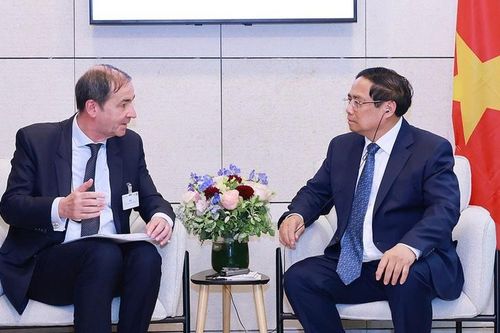 Thủ tướng Phạm Minh Chính tiếp lãnh đạo một số tập đoàn hàng đầu của Pháp và châu Âu