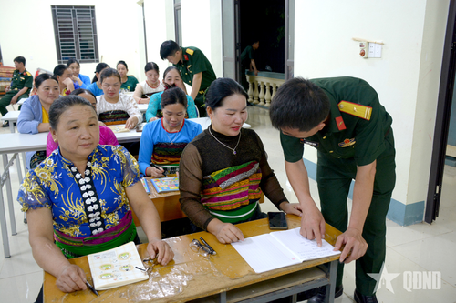 'Cột mốc niềm tin' nơi thượng nguồn sông Mã - Bài 2: Lớp học đặc biệt ở lưng chừng núi (tiếp theo)